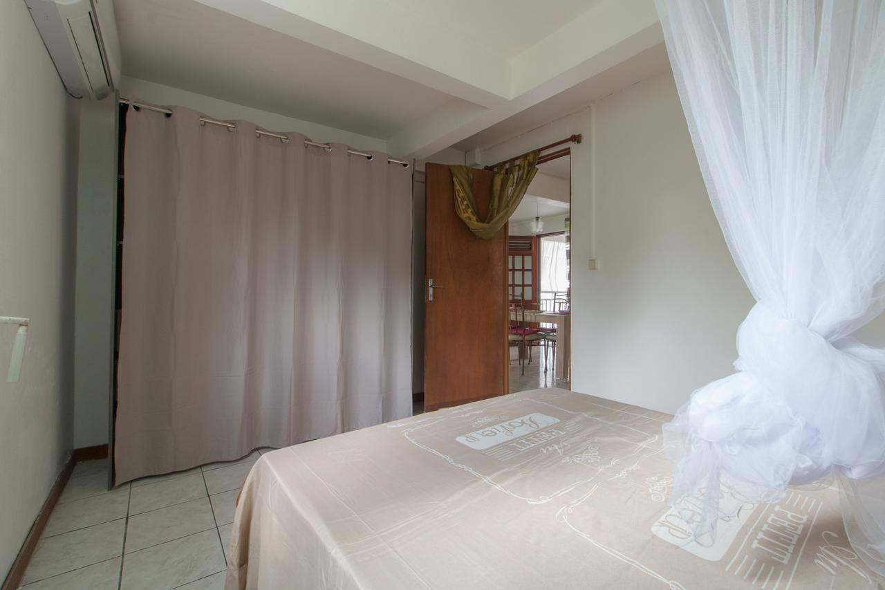 Appartement Hibiscus Martinique Ламантен Номер фото